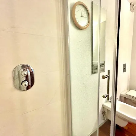 Apartman Peaceful Heartwarming With A Terrace