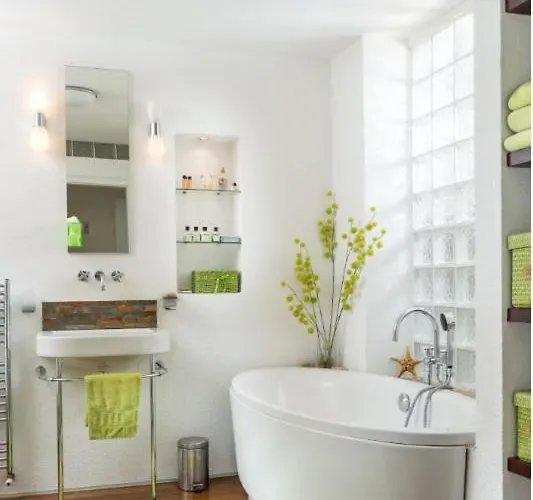 Peaceful Heartwarming With A Terrace דירה *